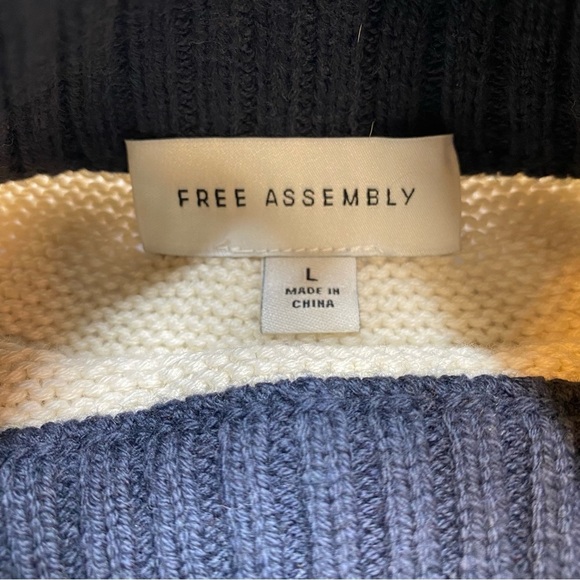 Free Assembly Fair Isle Sweater Womens Large Navy Blue Midweight - Picture 11 of 14